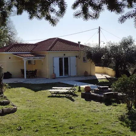Epanochori Mountain View فيلة *